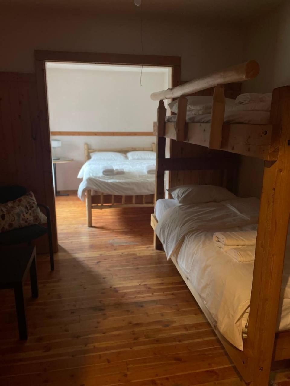 Rustic Beaverfoot Lodge Room N5 Parson Extérieur photo