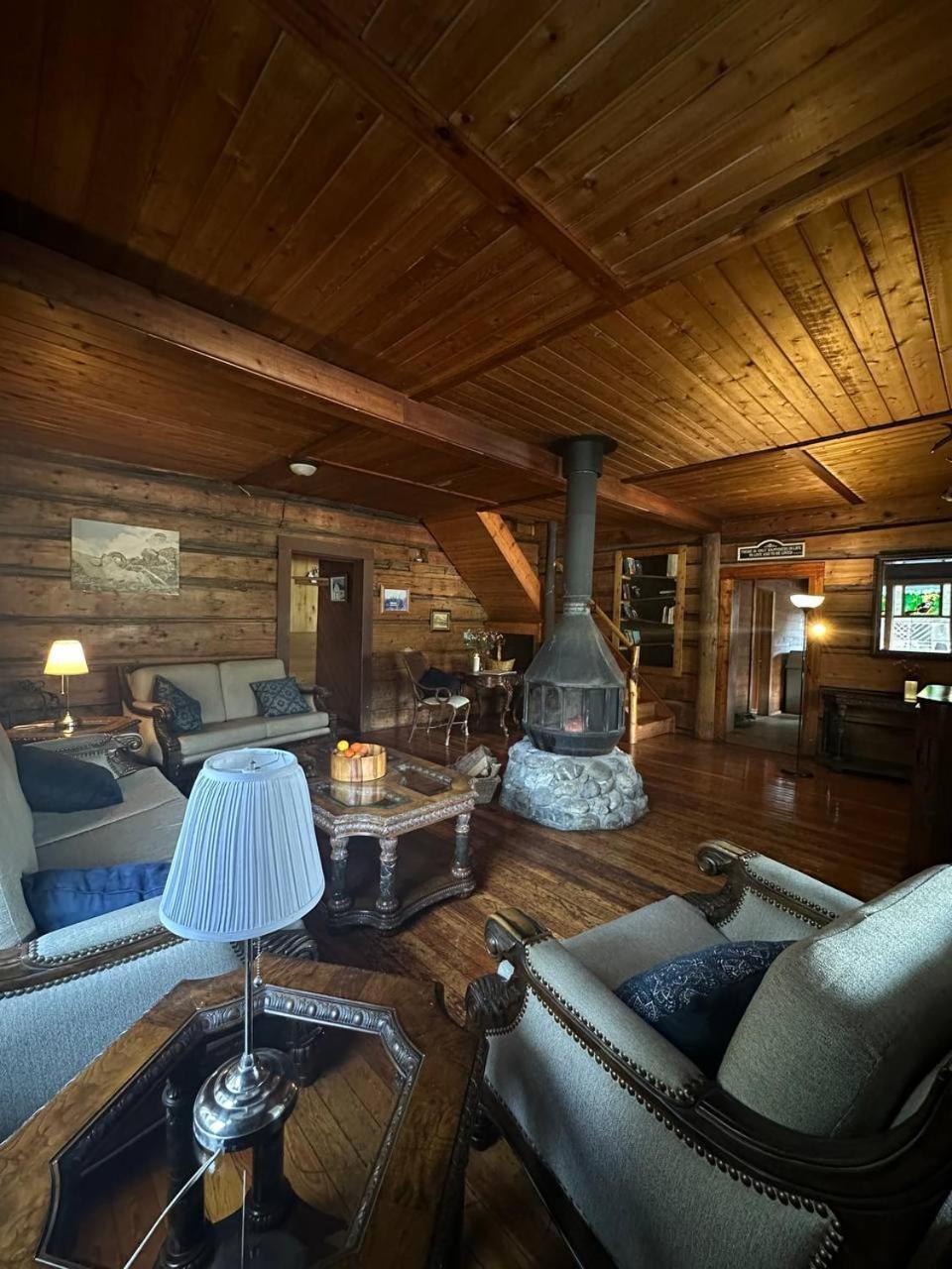 Rustic Beaverfoot Lodge Room N5 Parson Extérieur photo