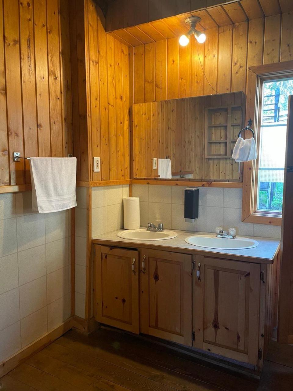 Rustic Beaverfoot Lodge Room N5 Parson Extérieur photo