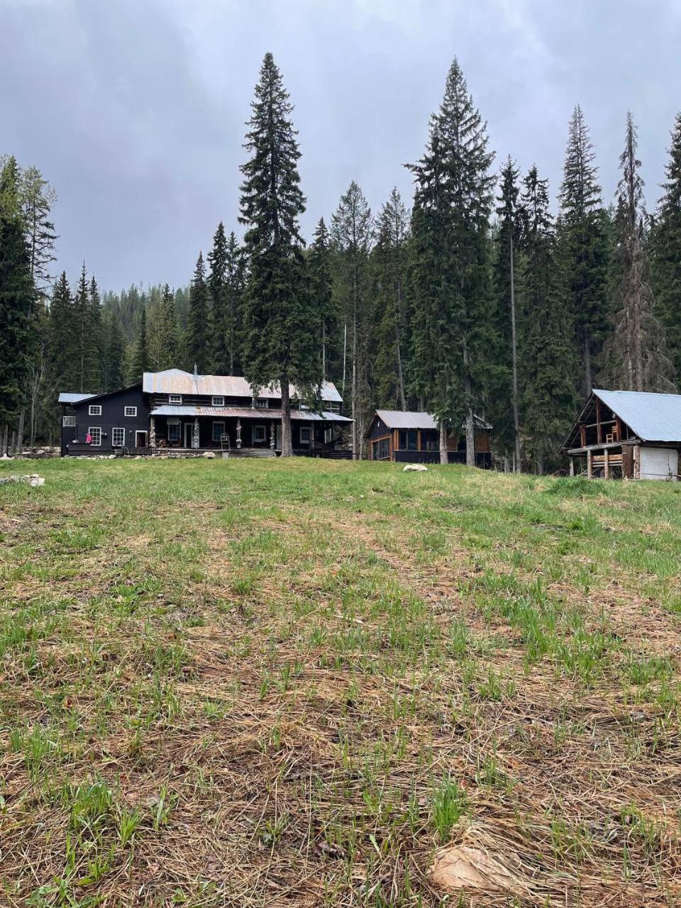 Rustic Beaverfoot Lodge Room N5 Parson Extérieur photo